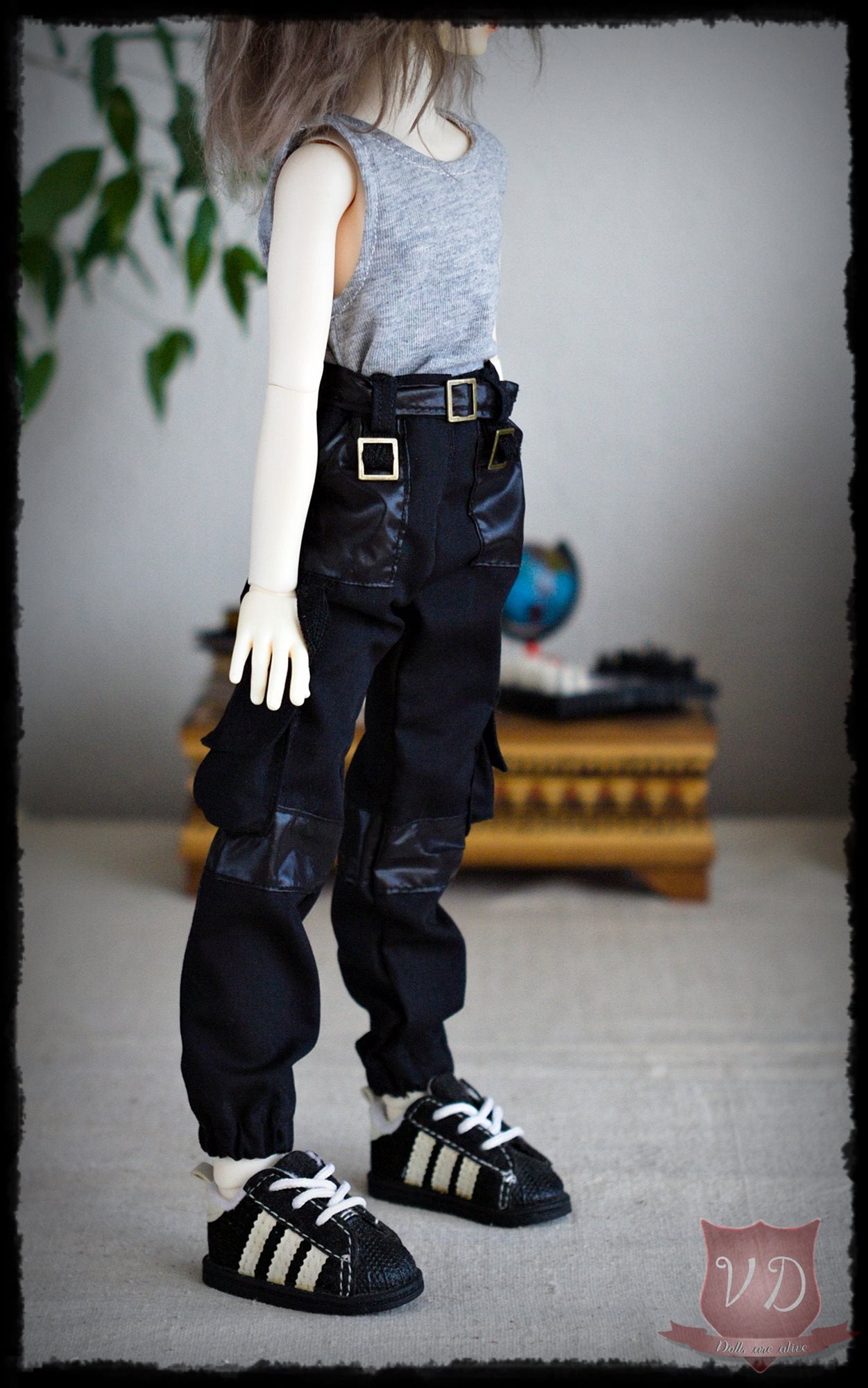 Black Side Pocket Baggy Techwear Cargo Pants with Straps & Buckles for Slim MSD, Minifee