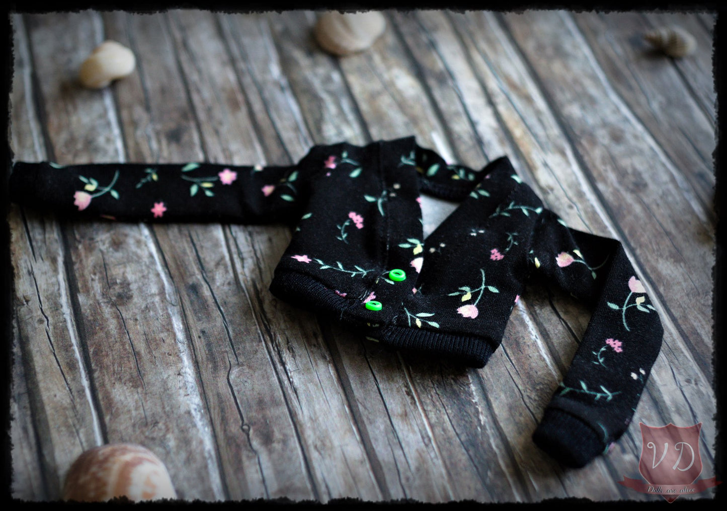 Black Flower Print Cardigan, Button Sweater, Top for MSD, Minifee, 1/4 BJD